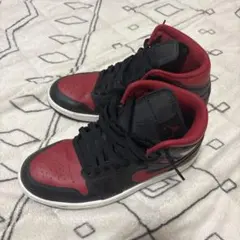 NIKE AIR JORDAN 1MID ブラックレッド 26cmのサムネイル