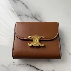 CELINE トリオンフ 三つ折り財布 ブラウン