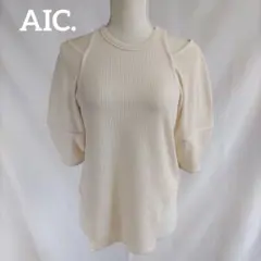 AIC. カットアウトコクーンスリーブサーマルトップス