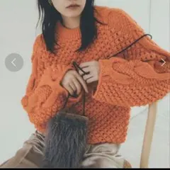 Audrey and John Wad オレンジニット