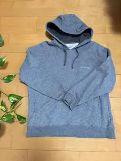 ✨美品✨【Columbiaのプルオーバーパーカー。Ｍサイズ】