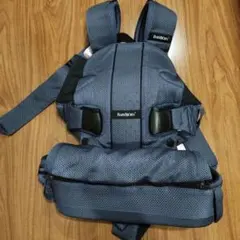 BABYBJÖRN ネイビー 抱っこ紐　メッシュ　ワンカイエアー