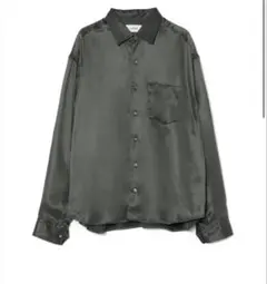 ILEAN REFINED MINIMAL CUPRO SHIRT KHAKIのサムネイル