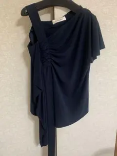 ネイビー ワンショルダー トップス