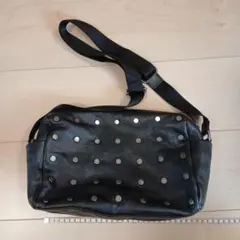 アニエスベー　革　スタッズ　ショルダーバッグ