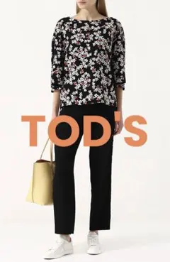 TOD'S トッズ パーフォレーテッド T ホワイト レザー スニーカーのサムネイル