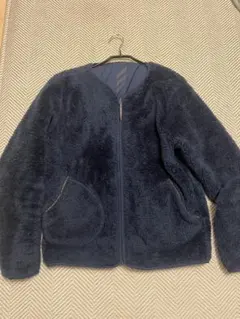 アディダス　スリーストライプス　リバーシブル　ボア