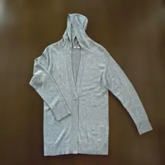 ユニクロ　ニットパーカー