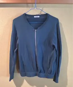 濃いグリーン　ジップアップ トップス　Mサイズ