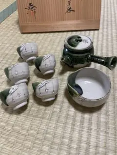 煎茶セット　急須と湯呑みセット 木製収納箱付き