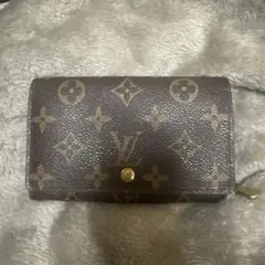 LOUIS VUITTON モノグラム 折り財布 ポルトモネビエ トレゾール
