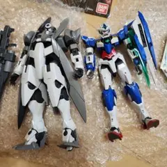 MG 1/100 ダブルオークアンタ&ジンクス 組立完成品セット(ジャンク)