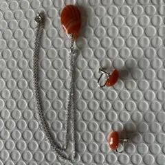 オレンジシェル型ネックレスとイヤリングセット