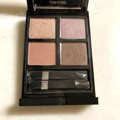 TOM FORD トムフォード RUNWAY アイカラークォードプードル 27 - メルカリ