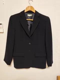 Item thumbnail for item caf824e9-f654-4c2b-8a4f-3cae9a3f9d9b