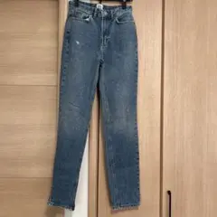 美品　ストレートデニム　26