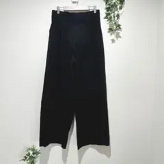【ストラ 】ワイドパンツ 黒 サイズ38 光沢感 裏地なし　ウエスト後面ゴム
