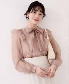 未使用級 JUSGLITTY キラキラチュールシャツブラウス ピンクベージュ M 