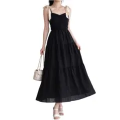 【新品未使用】NICE CLAUP 背中リボン ティアード キャミワンピ 黒