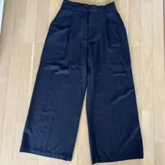 ZARA黒パンツ（M）