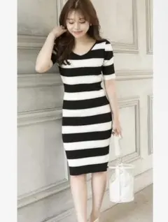ROYAL PARTY 半袖ニットワンピース 黒白ストライプ