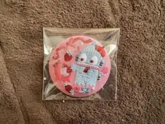 ハンギョドン サンリオ刺繍缶バッジビスケット