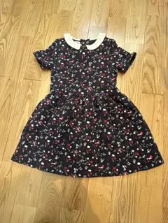 花柄半袖ワンピース ネイビー　8ans