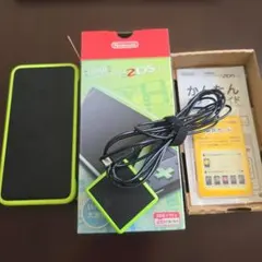 ニンテンドー2DSLL本体 ブラック×ライム 充電ケーブル付き