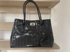 美品♪フルラ　トートバッグ　クロコ型押しレザーのサムネイル