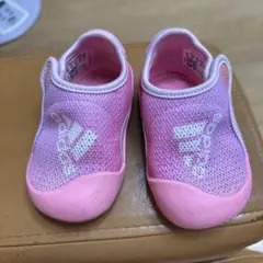 アディダス アルタベンチャー ピンク １２センチ