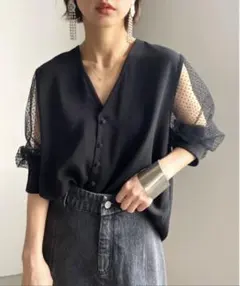 2WAY DOT SLEEVE BLOUSEのサムネイル
