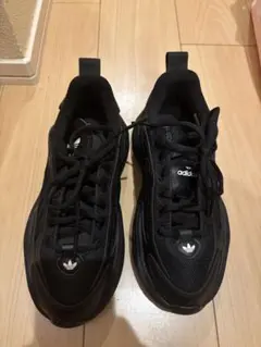 新品　未使用　アディダス　オズガイア　厚底スニーカー　23cm