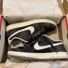 NIKE DUNK LOW プレミアム