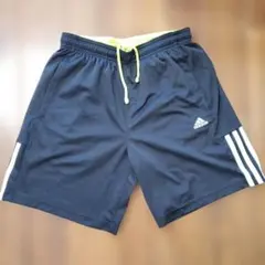 adidas 3本ライン ブラックショートパンツ D (M)