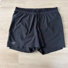 ARC'TERYX NORVAN SHORT 5 M ブラックのサムネイル