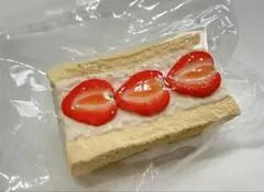 苹果派不甜 アップルパイは甘くない スクイーズ いちごロールケーキ