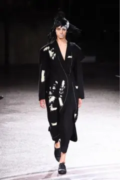 yohji yamamoto 2017ssのペイントロングコートのサムネイル