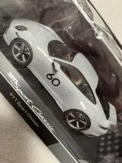 Spark製ポルシェ1/43「ポルシェ 911 スポーツクラシック 2022」のサムネイル