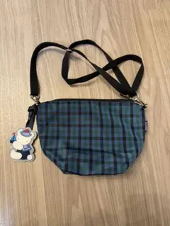 【美品】ファミリア　舟形ポシェット　青系チェック