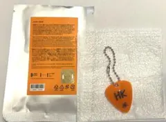 TXT ヒュニンカイmoa comギターピック型のランダムキーリング　ラキドロ