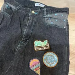 ANGEL BLUE 刺繍パッチ付きフレアパンツ Mのサムネイル