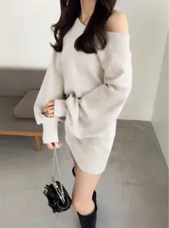 オフショルスウェットミニワンピース　アイボリー