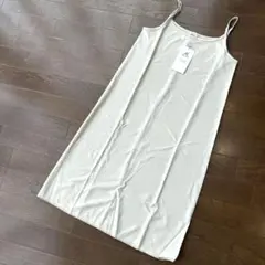 新品　MAJESTIC LEGON ベージュ キャミワンピース　日本製　38のサムネイル