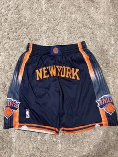 NBA KNICKS パンツのサムネイル