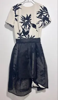 【FRAY I.D】サイズ0 S 花柄 膝丈 ワンピース 半袖 上品