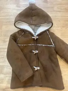 フード付きブラウンコート