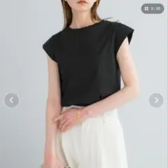 美品 URBAN RESEARCH ROSSO ロッソ フレンチTシャツ 黒のサムネイル