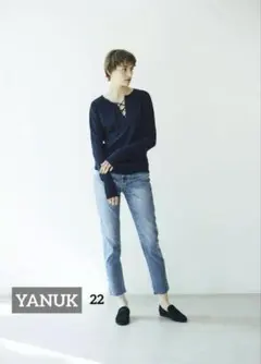 YANUKスリムテーパードルース22