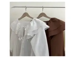 ⭐︎新品タグ付き⭐︎DEPAREILLE デパリエ シルキーギャザーブラウス 