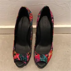 ルシェルブルーのパンプスのサムネイル